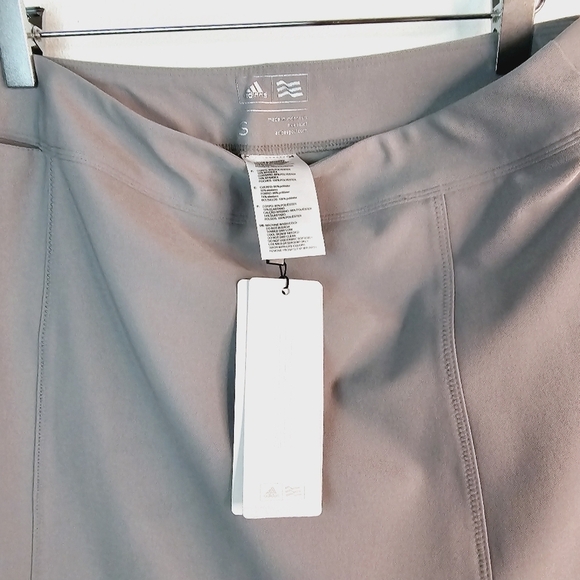 Adidas Gray Golf Skort NWT - Picture 3 of 10